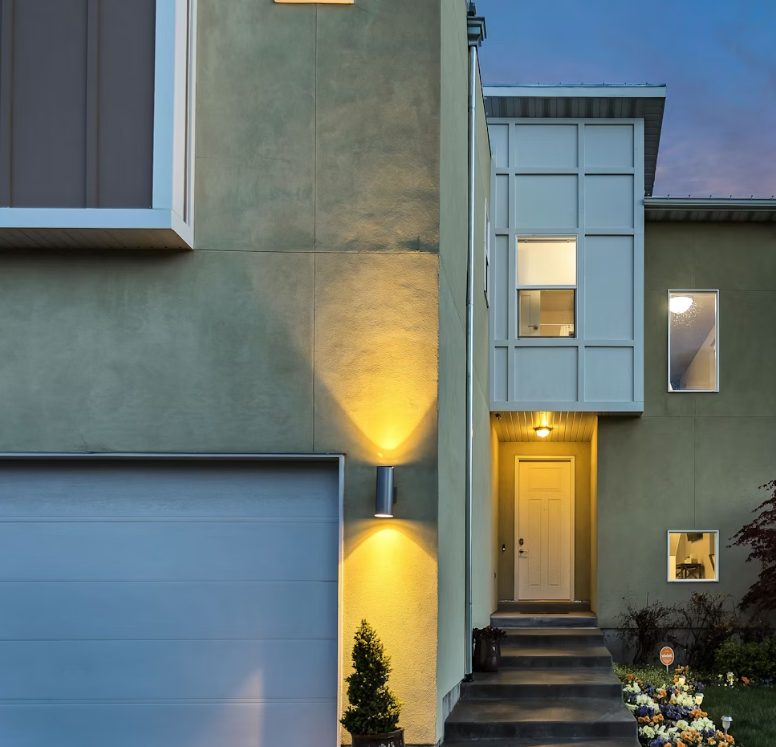 🏡 5 Things Most Buyers Overlook During a Home Tour (But Shouldn’t!)